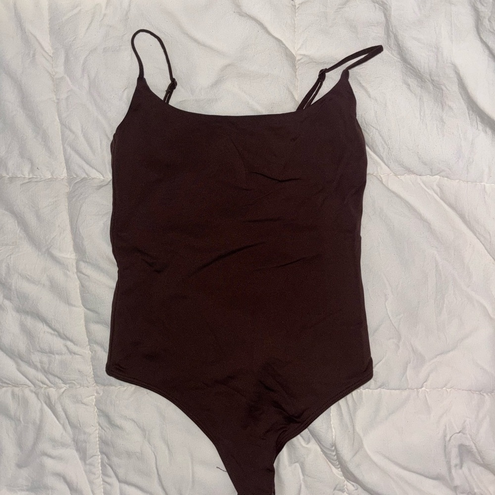 Aritzia Brown Cami Babaton Bodysuit XS